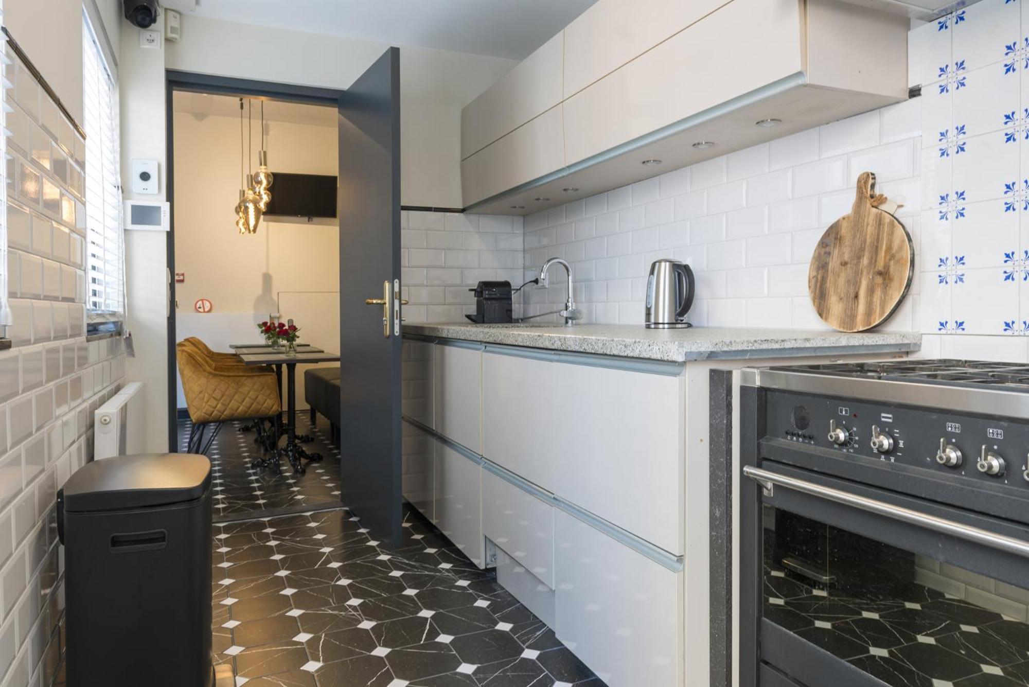 Hotspot Location, Wifi, Bed En Koffie Harmony Apartman Tilburg Kültér fotó